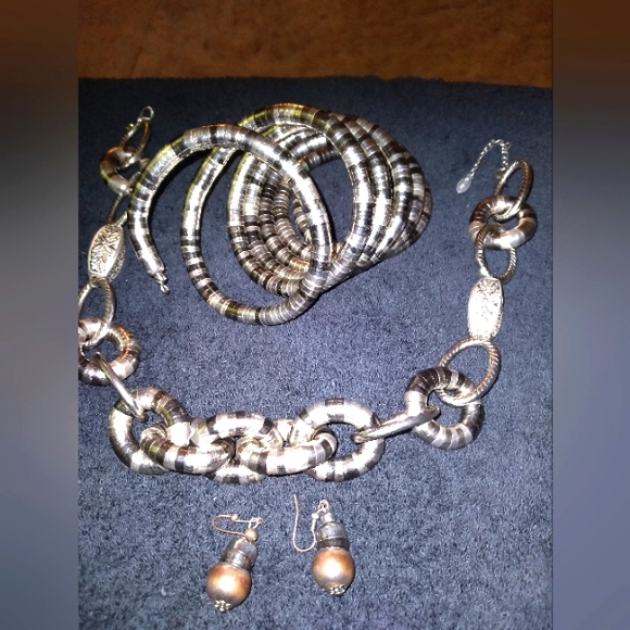 Arm bracelet with necklace and earrings - Picture 1 of 2